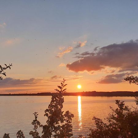 Seensucht & Urlaubstraeume, Ferienwohnung "Strand-Romantik" Senftenberg Esterno foto